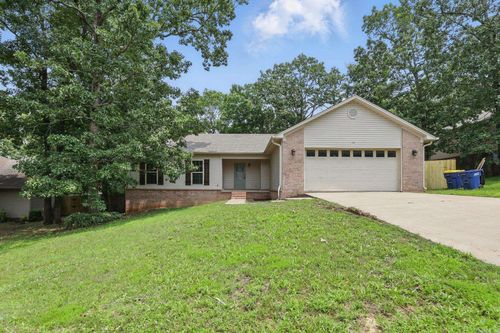 19 Twin Lakes Dr, Cabot, AR, 72023-8775 | Card Image