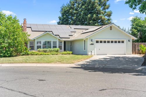 2861 Vi Ct, Yuba City, CA, 95993-7900 | Card Image