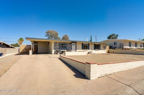 615 W 6th Ave, San Manuel, AZ, 85631-1108 | Card Image