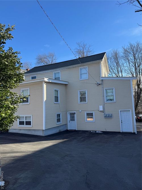 17 Dobbs Ferry Rd, White Plains, NY, 10607-2058 | Card Image
