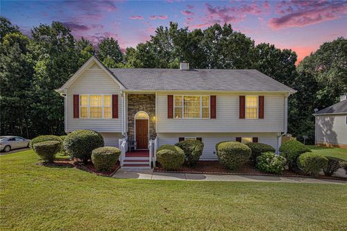 1670 Harvest Hl, Douglasville, GA, 30134-3274 | Card Image