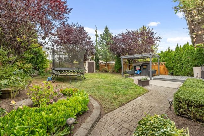14881 59 Avenue, House other with 5 bedrooms, 3 bathrooms and 4 parking in Surrey BC | Image 33
