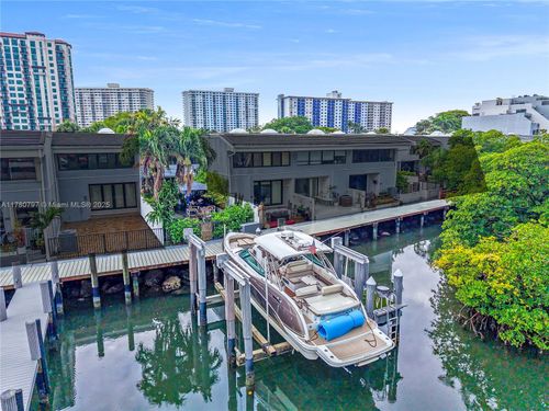 801-311 Poinciana Dr, Sunny Isles Beach, FL, 33160-4526 | Card Image