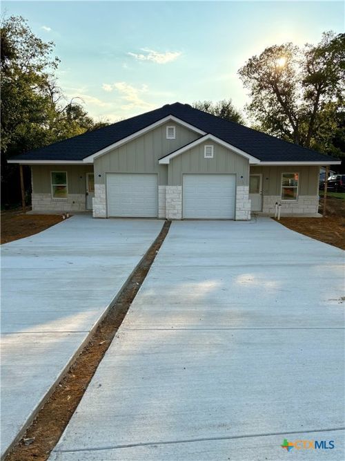 103 S Barron St, Covington, TX, 76636 | Card Image