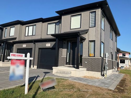 6521 Royal Magnolia Ave, London, ON, N6P0J9 | Card Image