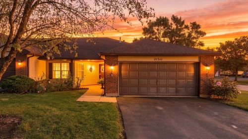 0-21311 Silktree Cir, Plainfield, IL, 60544-9360 | Card Image