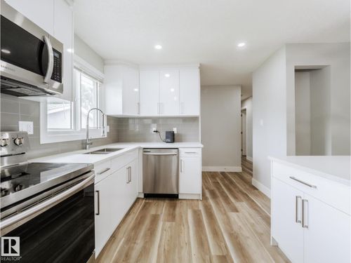 15011 59 St Nw, Edmonton, AB, T5A1Y6 | Card Image