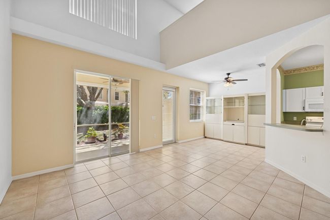 UNIT-102 - 6412 Rosefinch Ct, Townhouse with 2 bedrooms, 3 bathrooms and null parking in LAKEWOOD RANCH FL | Image 14