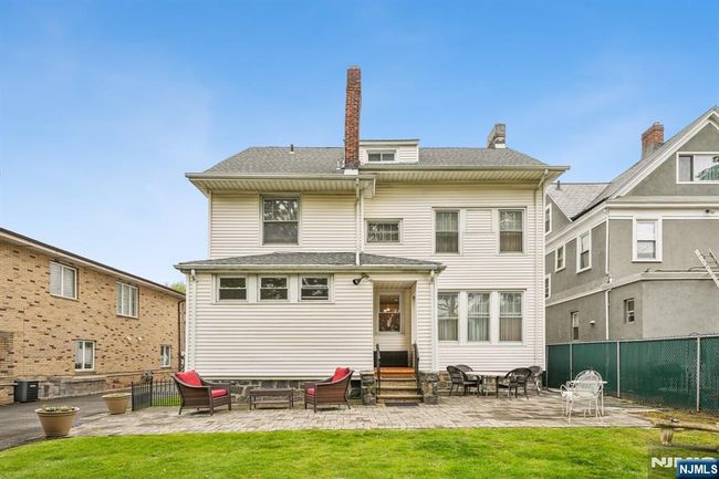 74 Oakdene Ave, House other with 6 bedrooms, 3 bathrooms and null parking in Cliffside Park NJ | Image 30