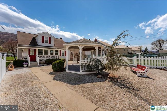 719 Franklin Ave, House other with 3 bedrooms, 2 bathrooms and null parking in Palmerton PA | Image 6