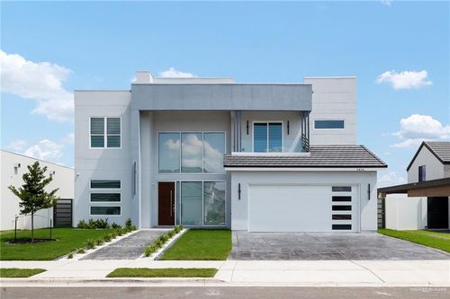 2416 Thames Dr, Edinburg, TX, 78539-0300 | Card Image