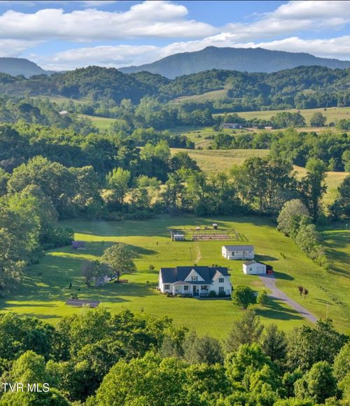 1905 Martin Rd, Limestone, TN, 37681-4753 | Card Image