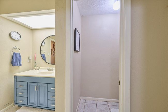 39 Regency Pt, Townhouse with 3 bedrooms, 2 bathrooms and null parking in Montgomery TX | Image 17