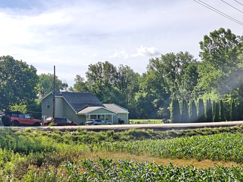 5015 400, Shelbyville, IN, 46176-9549 | Card Image