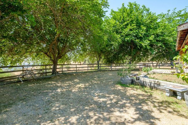 39569 Clover Ln, House other with 3 bedrooms, 0 bathrooms and null parking in Yokuts Valley CA | Image 10