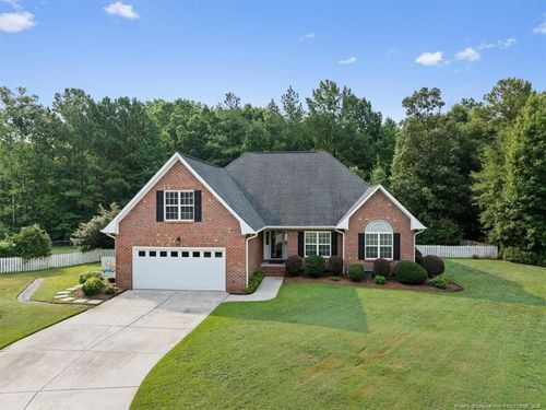 7202 Scenic View Dr, Fayetteville, NC, 28306-8276 | Card Image
