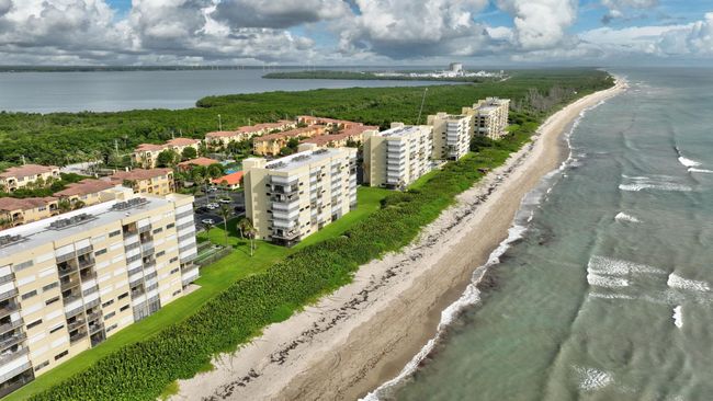 APT-215 - 7420 S Ocean Dr, Condo with 2 bedrooms, 2 bathrooms and null parking in Jensen Beach FL | Image 37