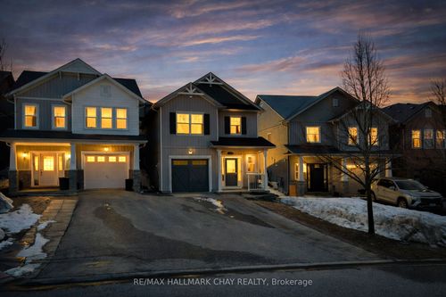 112 Pearl Dr, Orillia, ON, L3V0A7 | Card Image