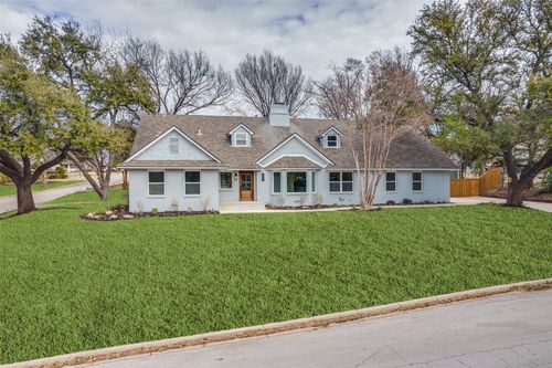 3851 Pelham Rd, Fort Worth, TX, 76116-7349 | Card Image