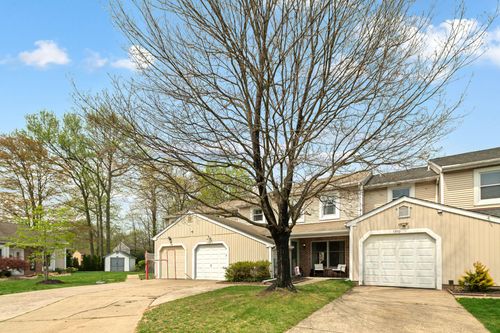 1374 Beechdrop Ct, YARDLEY, PA, 19067-6414 | Card Image