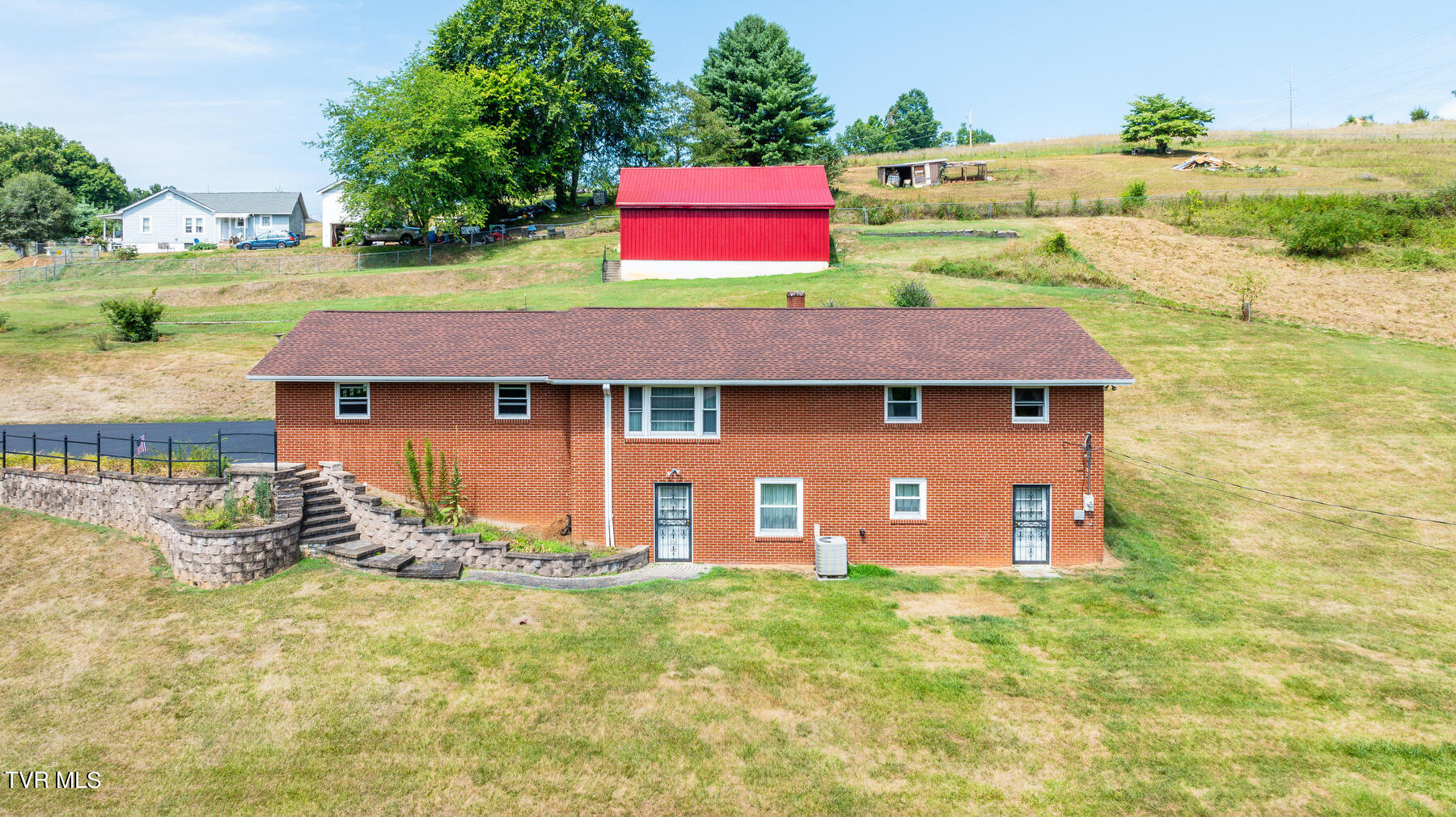 Mckenzie Dr, Kingsport, TN 37660