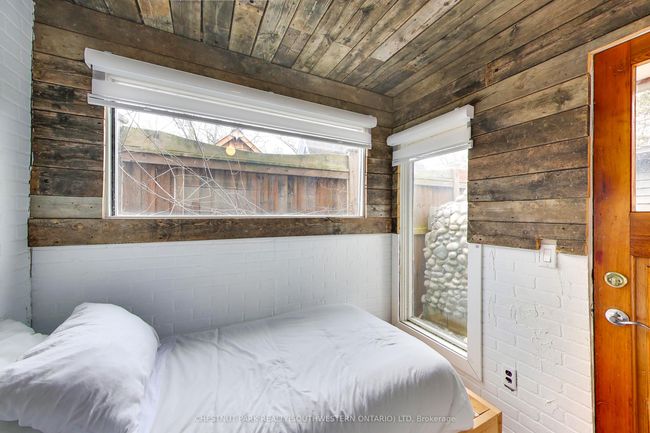 2016 James St E, House other with 3 bedrooms, 2 bathrooms and 2 parking in Bright's Grove ON | Image 29