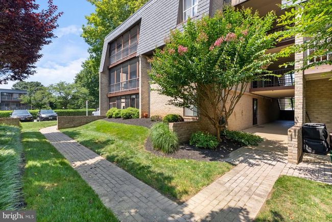 APT-1 - 3203 Old Post Dr, Condo with 2 bedrooms, 2 bathrooms and null parking in PIKESVILLE MD | Image 4