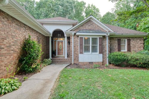 335 Hillcove Pt, Wellford, SC, 29385-9041 | Card Image