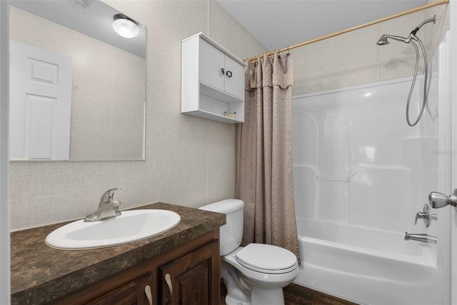 2005 Ne 185 Th St, House other with 3 bedrooms, 2 bathrooms and null parking in CITRA FL | Image 26