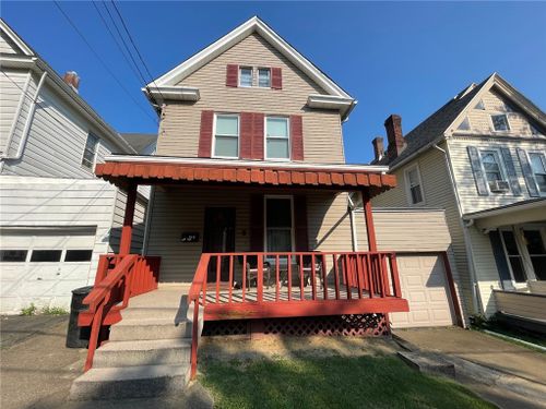 427 Franklin St, City of But SW, PA, 16001 | Card Image