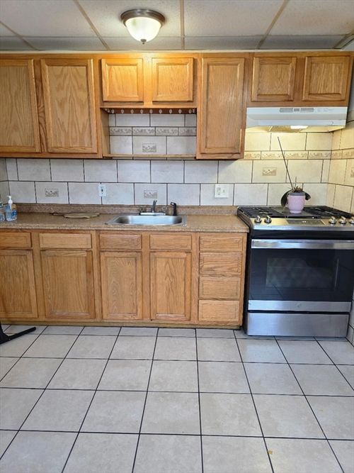 2-196 Rodman Street, Fall River, MA, 02721 | Card Image