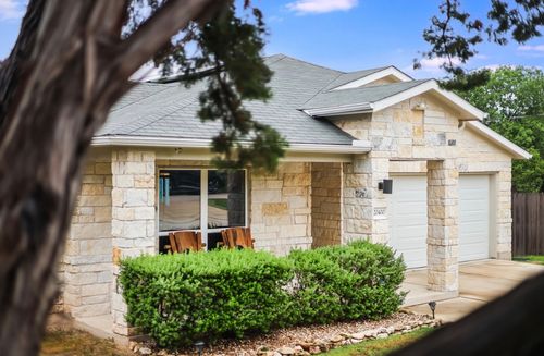 20400 Bear Rd, Lago Vista, TX, 78645-6409 | Card Image