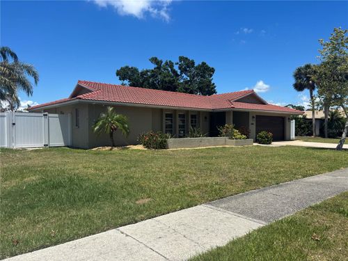 2921 Captiva Dr, SARASOTA, FL, 34231-6917 | Card Image