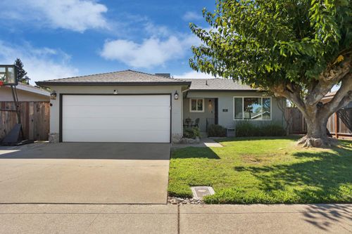 401 Rainier Dr, Lodi, CA, 95242-2629 | Card Image