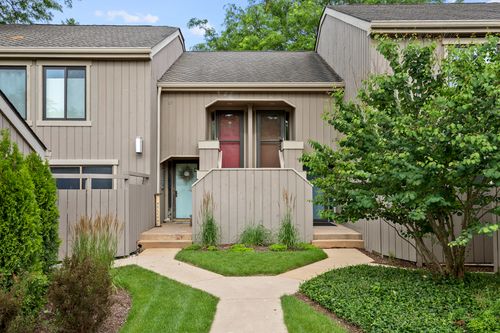 d-1285 Oak Hill Rd, Lake Barrington, IL, 60010-3810 | Card Image
