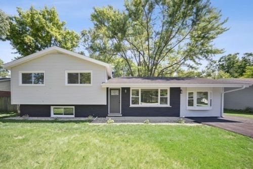 22W633 Burr Oak Dr, Glen Ellyn, IL, 60137-7445 | Card Image