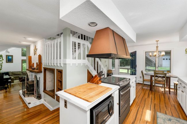 130 E Fisher Rd, House other with 3 bedrooms, 3 bathrooms and null parking in Quechee VT | Image 5