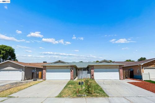 1247 Johnson Ct, Tracy, CA, 95376-2349 | Card Image