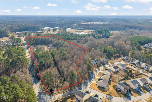 913 Edgemont Rd, Wendell, NC, 27591-7876 | Card Image