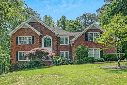 520 Mountainbrooke Cir, Stone Mountain, GA, 30087-2853 | Card Image
