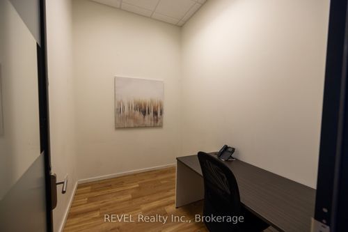 3b-8685 Lundys Lane, Niagara Falls, ON, L2H1H4 | Card Image