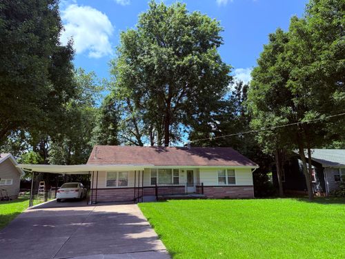 500 W Crestview St, Springfield, MO, 65807-3408 | Card Image