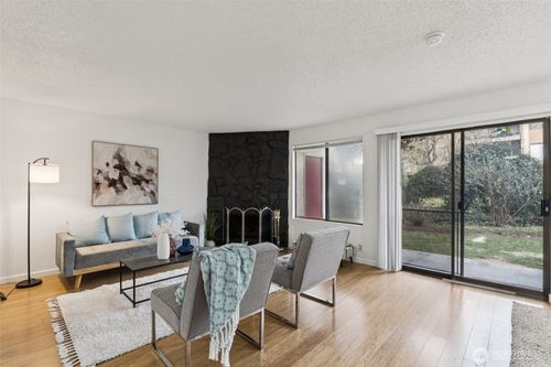 f74-16225 Ne 12th Ct, Bellevue, WA, 98008-3648 | Card Image
