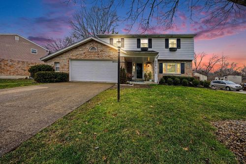 856 Meadow Ridge Dr, Cincinnati, OH, 45245-1848 | Card Image