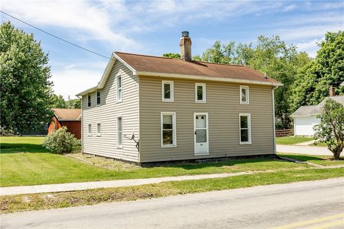 211 Home St, Mercer, PA, 16137-1309 | Card Image
