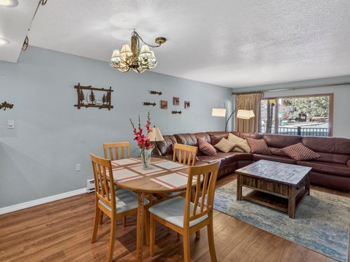 111-39 Vail Ave, Angel Fire, NM, 87710-8278 | Card Image