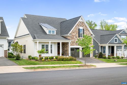1242 Farrow Dr, CHARLOTTESVILLE, VA, 22901-3255 | Card Image