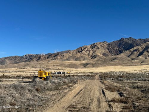 1111015 Well Rd, Lovelock, NV, 89419 | Card Image