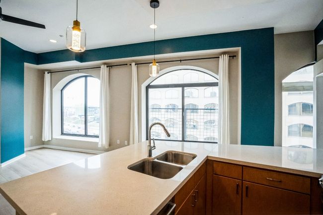 APT-1010 - 507 Sabine St, Condo with 1 bedrooms, 1 bathrooms and 1 parking in Austin TX | Image 23