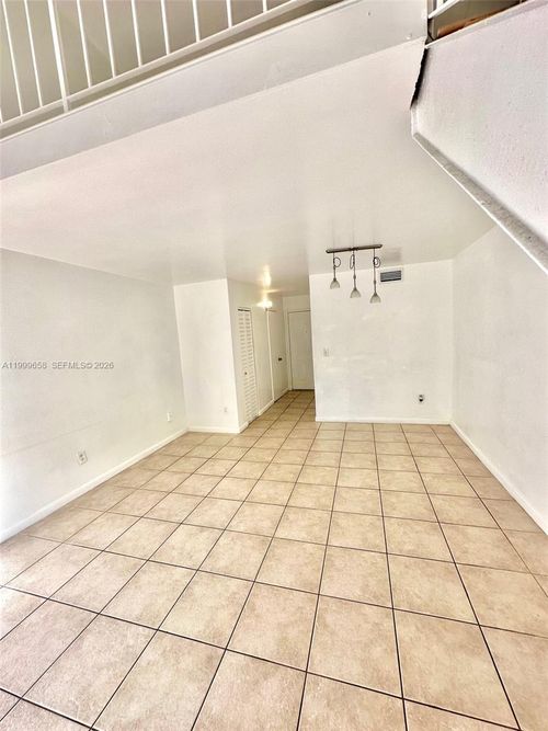 apt-221-8550 Sw 109th Ave, Miami, FL, 33173-4463 | Card Image